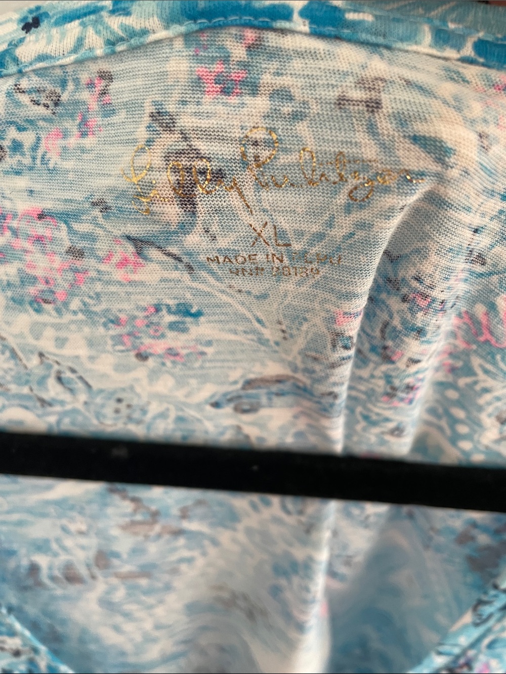Lilly Pulitzer size XL Etta Tshirt in Lilly loves North Carolina pattern - Picture 2 of 7